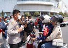 Aksi Peduli Polres Cianjur, Bagikan Masker untuk Lindungi Masyarakat dari Abu Vulkanik